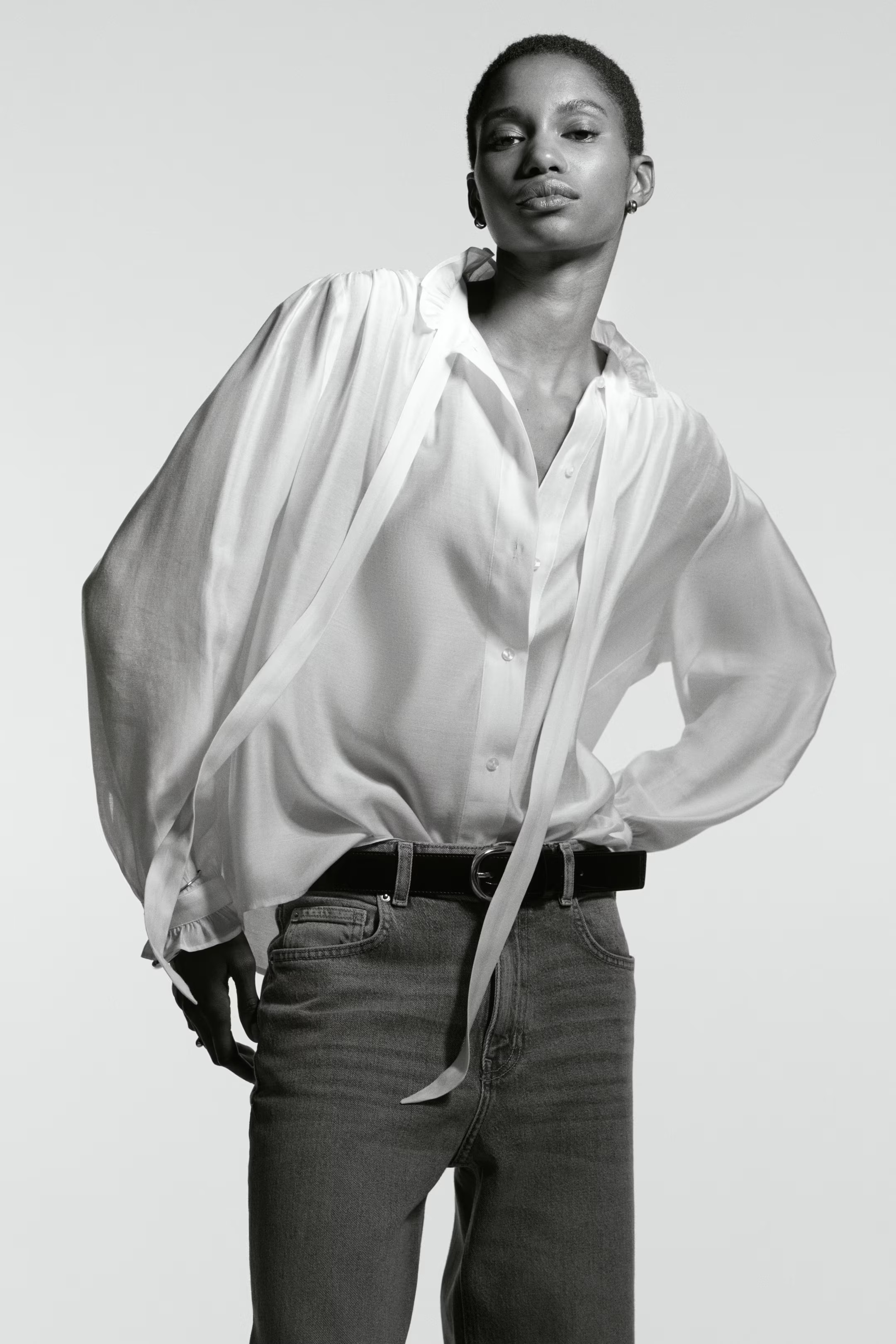 Blouse with Bow Collar - White - Ladies | H&M US | H&M (US + CA)