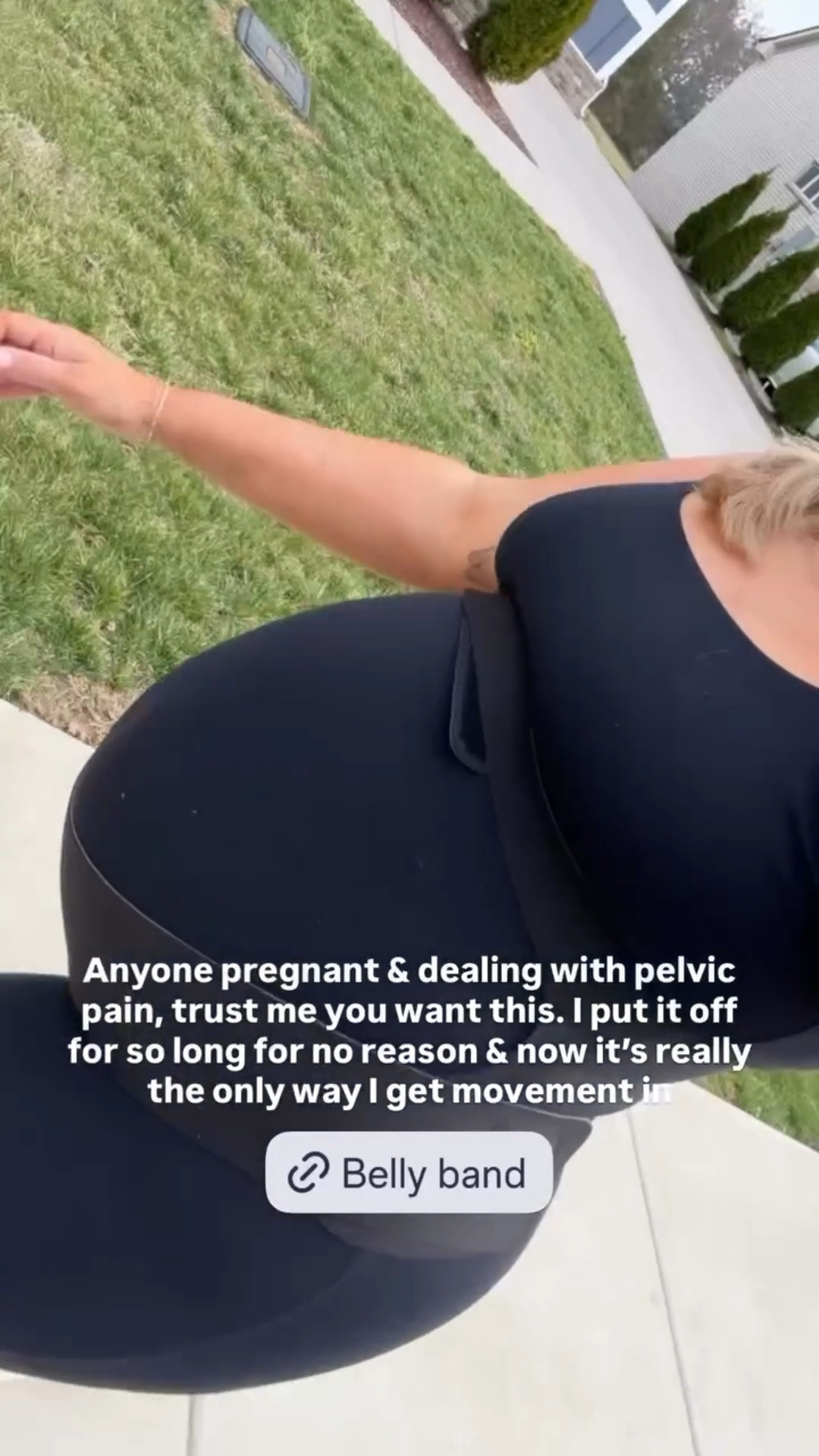 Anyone pregnant & dealing with pelvic pain, trust me you want this. I put it off for so long for no reason & now it’s really the only way I get movement in  @momcozy