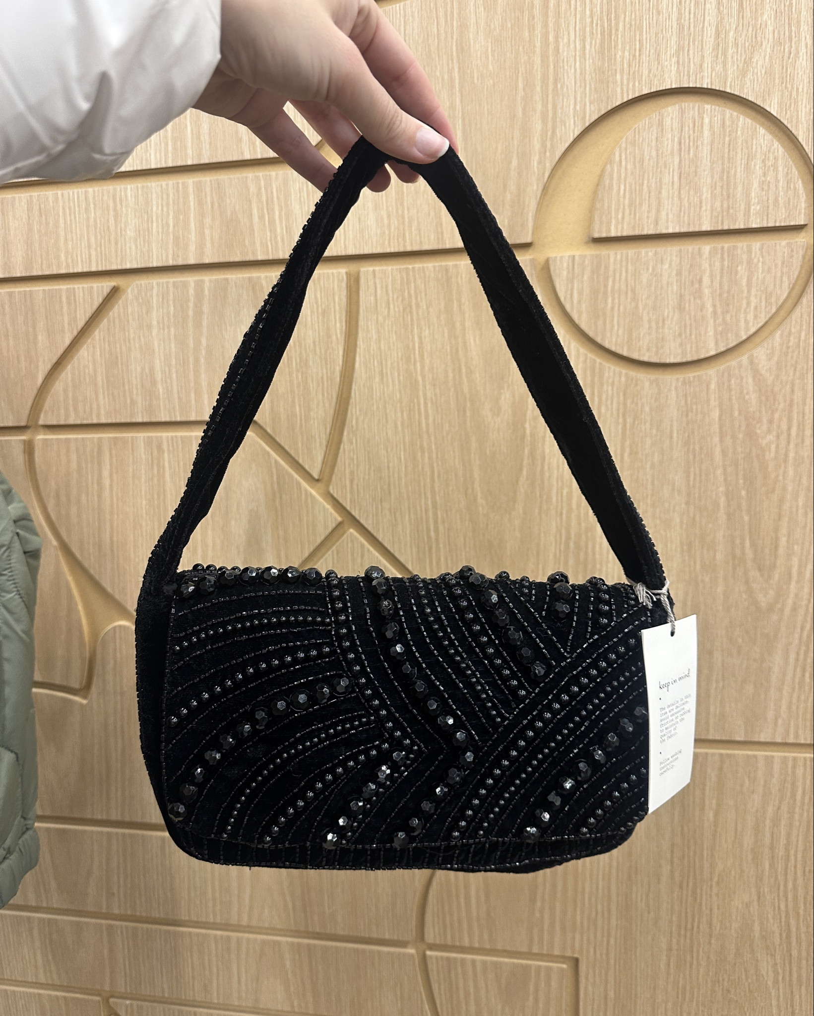 The cutest new purses at Target! 

#LTKGiftGuide #LTKHoliday #LTKFindsUnder50