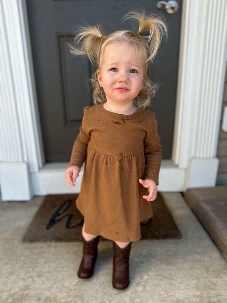 Easy and simple toddler fall look 🍁 perfect for a warm fall day at the pumpkin patch or apple orchard. Old Navy has the cutest fall wear for toddler boy or girls and our little cowgirl boots are from Target 

#LTKbaby #LTKSeasonal #LTKkids