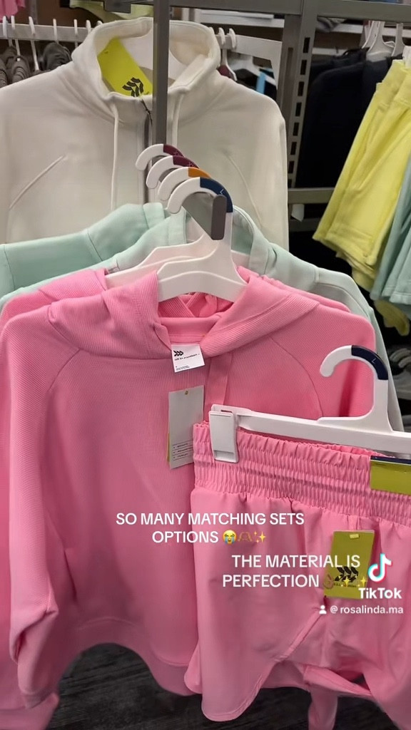 All the cute colors! Perfect for spring🌸  

#LTKfitness #LTKSpringSale #LTKbeauty