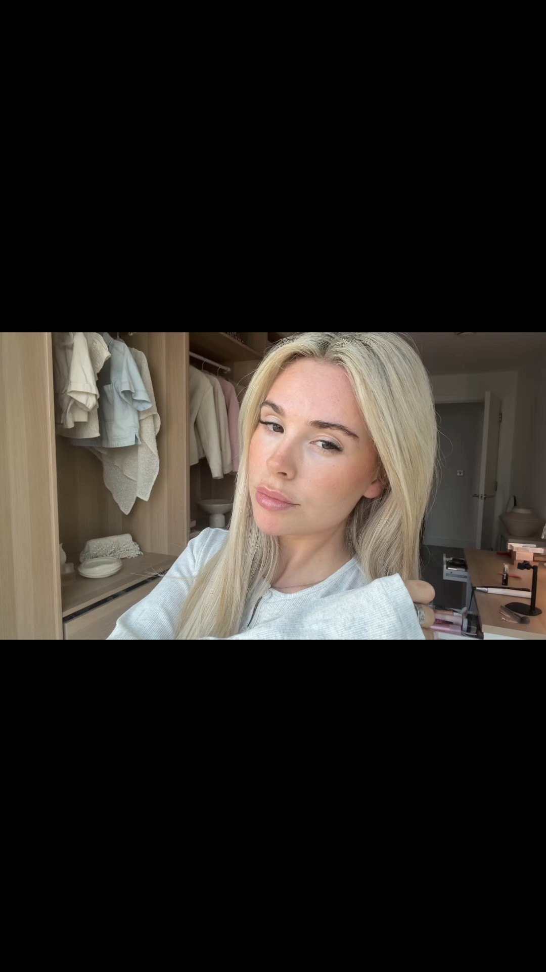 my fave for a no makeup day 🤎 20%off!!

#LTKsummer #LTKbeauty