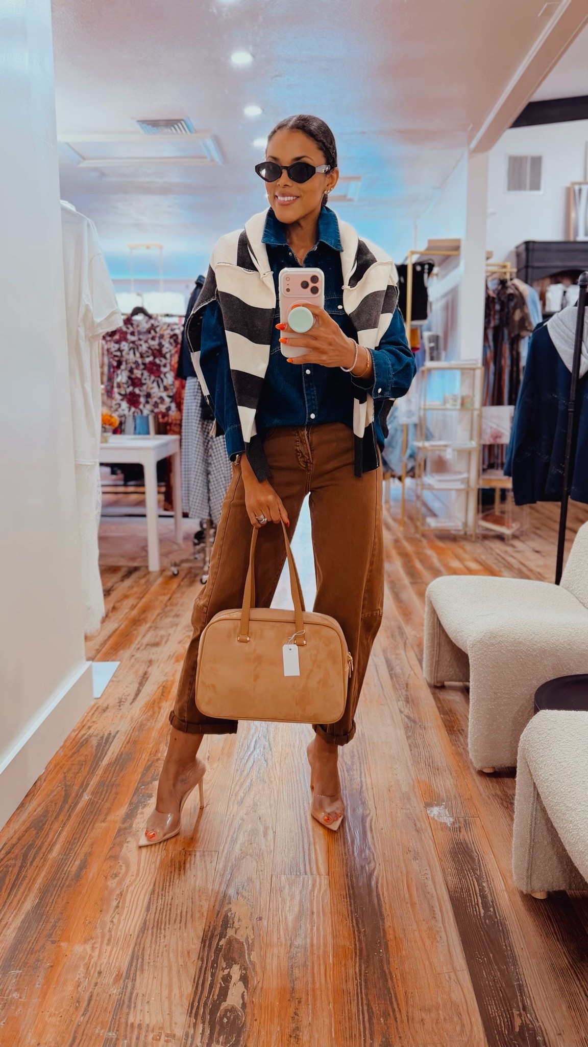 Same dark denim top I just switched it up to give a sophisticated look with one of my favorite sweaters! Linking this look for all my ladies! Like this post, comment SHOP & I'II send you the links!
I am 5’5• 130Ib • 36B • 24/25 waist. All links can be found on @shopltk app following: @nursebeautypreneur and
@nursebeautypreneur on IG in my bio
outfit, fall outfit, fall fashion, 40s style, 40s fashion, fashion insp

#LTKdayinmylife #LTKootd #LTKgrwm