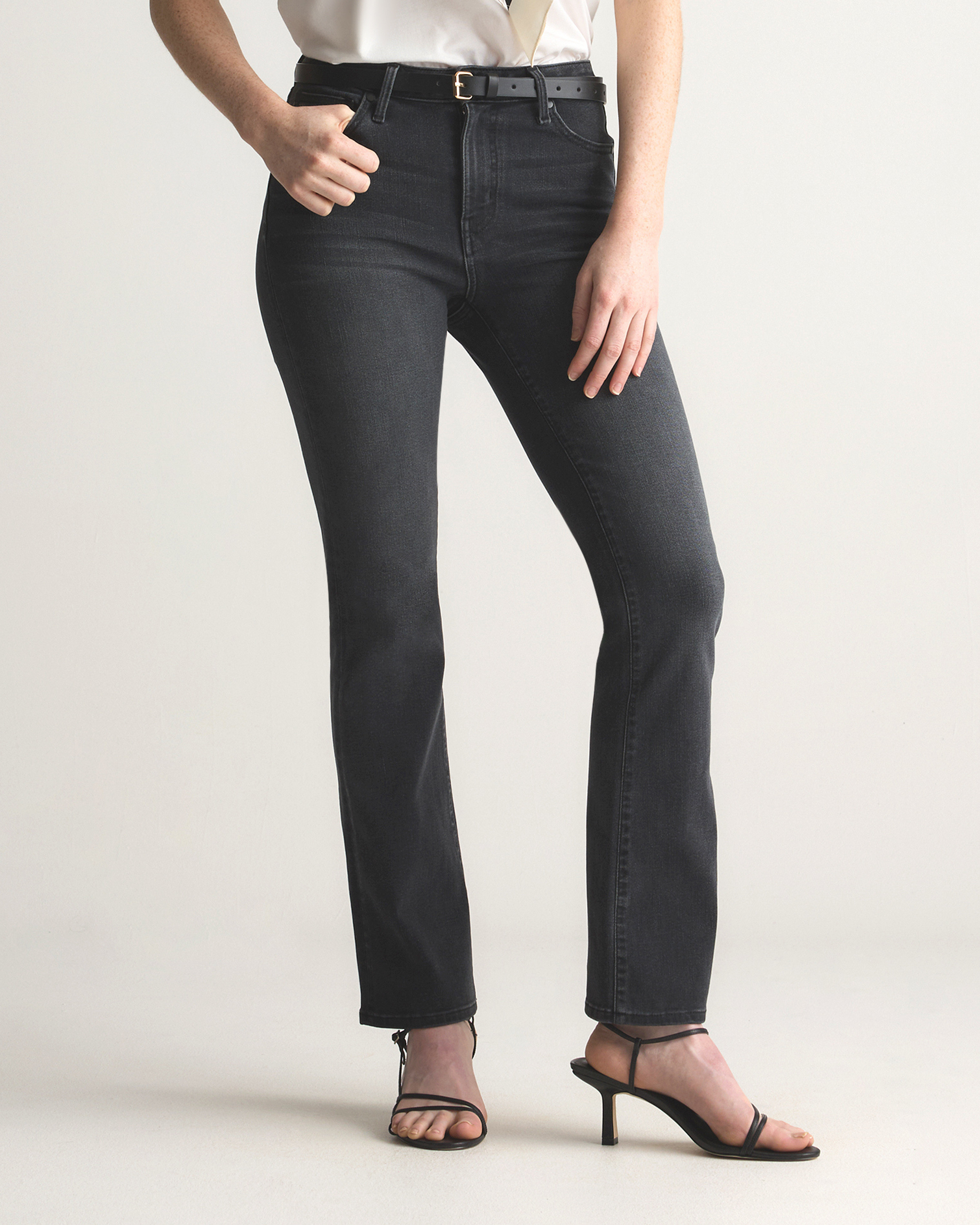 Quince | Women's Bella Stretch Kick Flare Jeans in Faded Black, Size 29, Organic Cotton | Quince