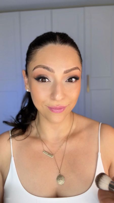the PERFECT contour for your face🤩

Easy contour hack based off science that gives you a snatched face💁‍♀️ 

#LTKcanada #LTKfestival #LTKbeauty