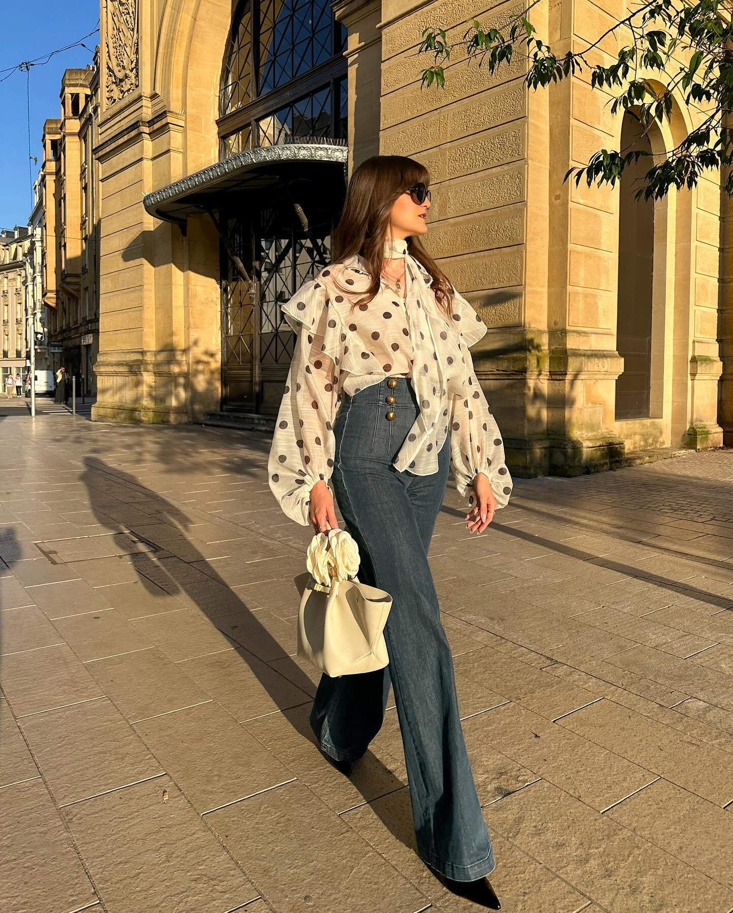 Fav pants, fav blouse, fav bag, fav look 🤍
Un look qui combine mes pièces favorites, que demander de plus ? 
Blouse @ladelia.brand 
Jeans @misssixty (vintage) 
Shoes @jbmartinparis 
Bag @demellierlondon 
•
•
•
•
#frenchgirlstyle #parisianstyle #springoutfitideas #summeroutfitideas #parisiennestyle #elegantoutfits #chicoutfit #tallgirlstyle

#LTKsummer #LTKfrance #LTKeurope