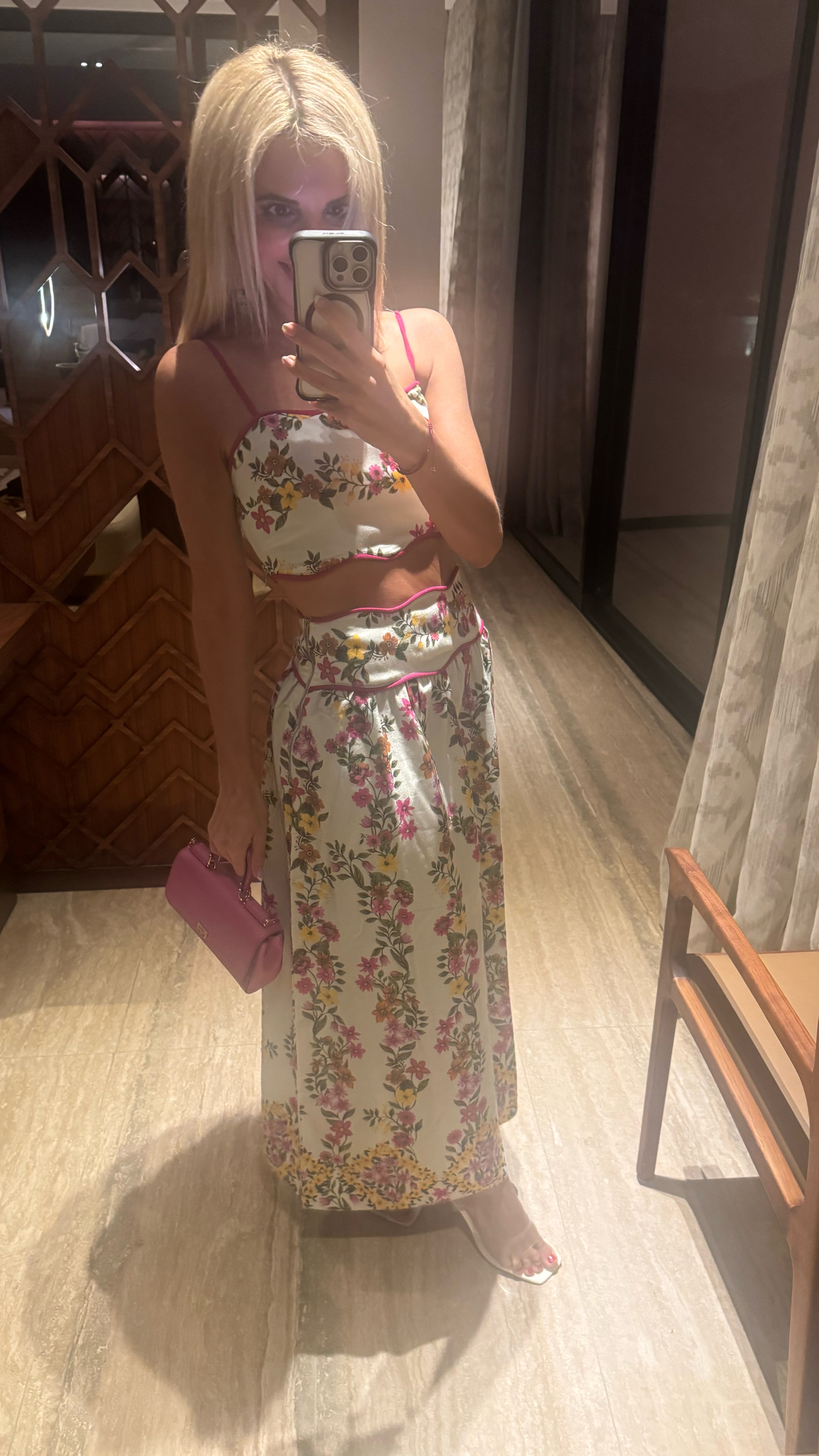 OOTN🌴

Revolve, date night outfit, vacation outfit, resort wear, two piece outfit.  Wearing an xs 🥰

#LTKFindsUnder50 #LTKStyleTip #LTKSeasonal