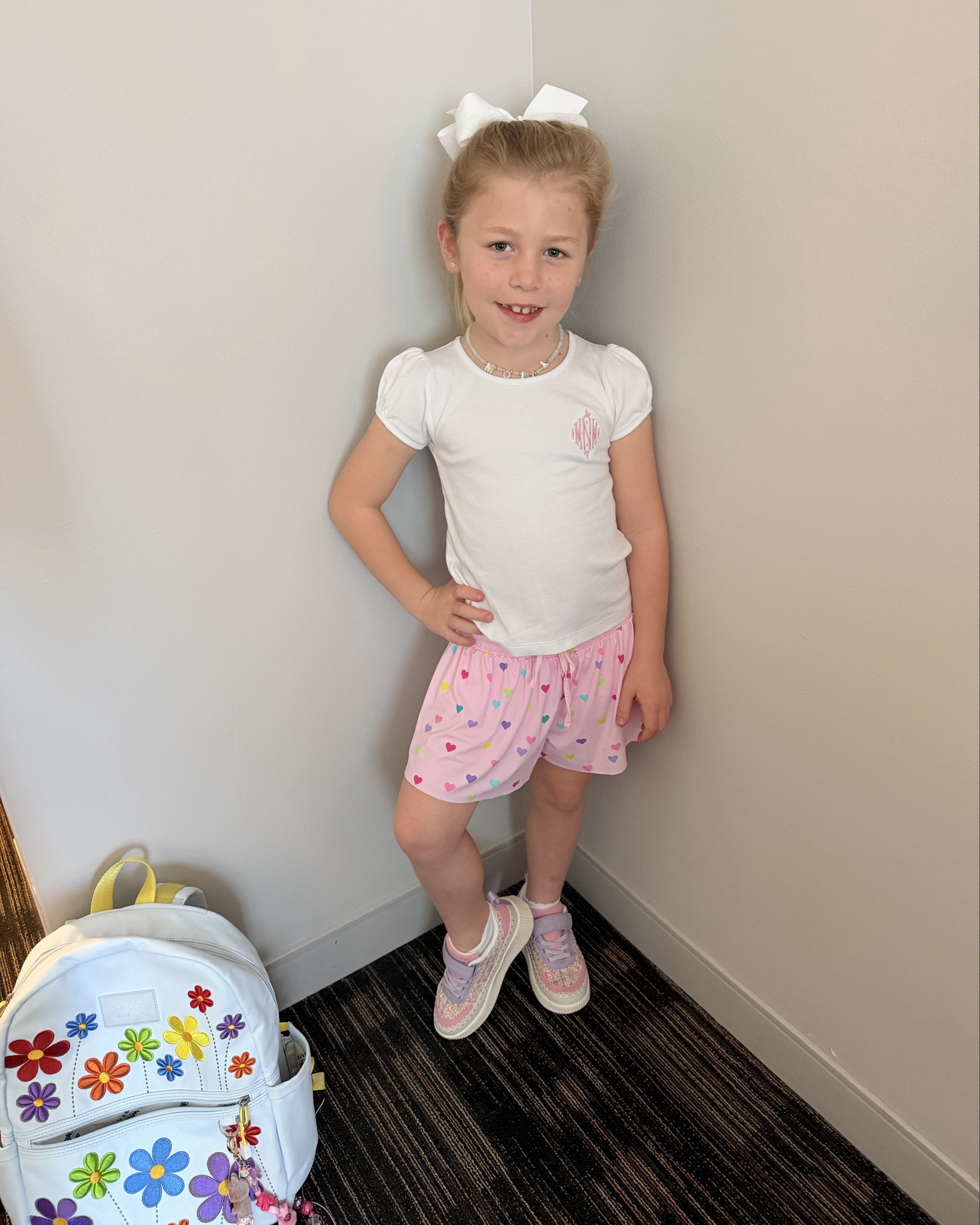 Momo thrives in #Hollywood

#LTKSpringSale #LTKKids #LTKgrwm