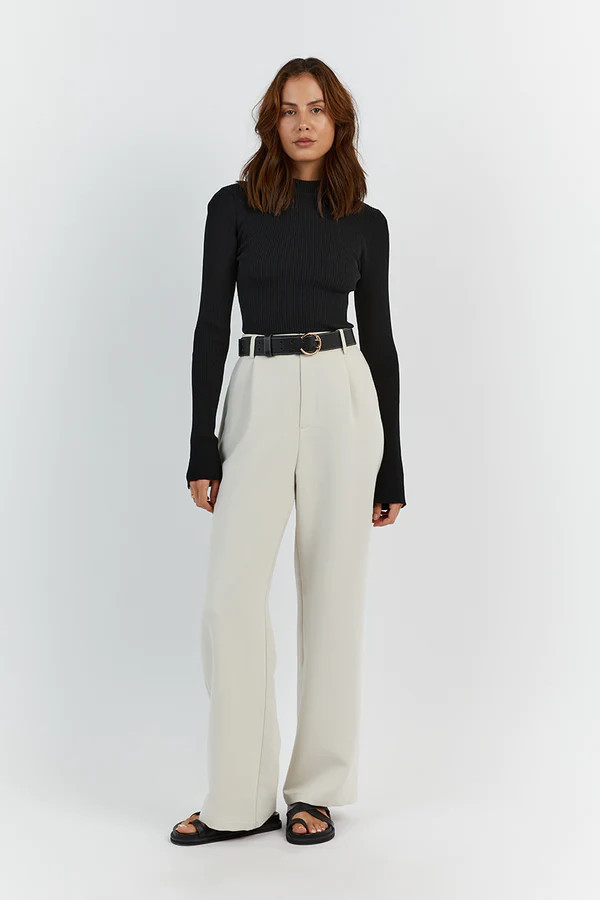 DONNA BLACK SLEEVED KNIT TOP | DISSH