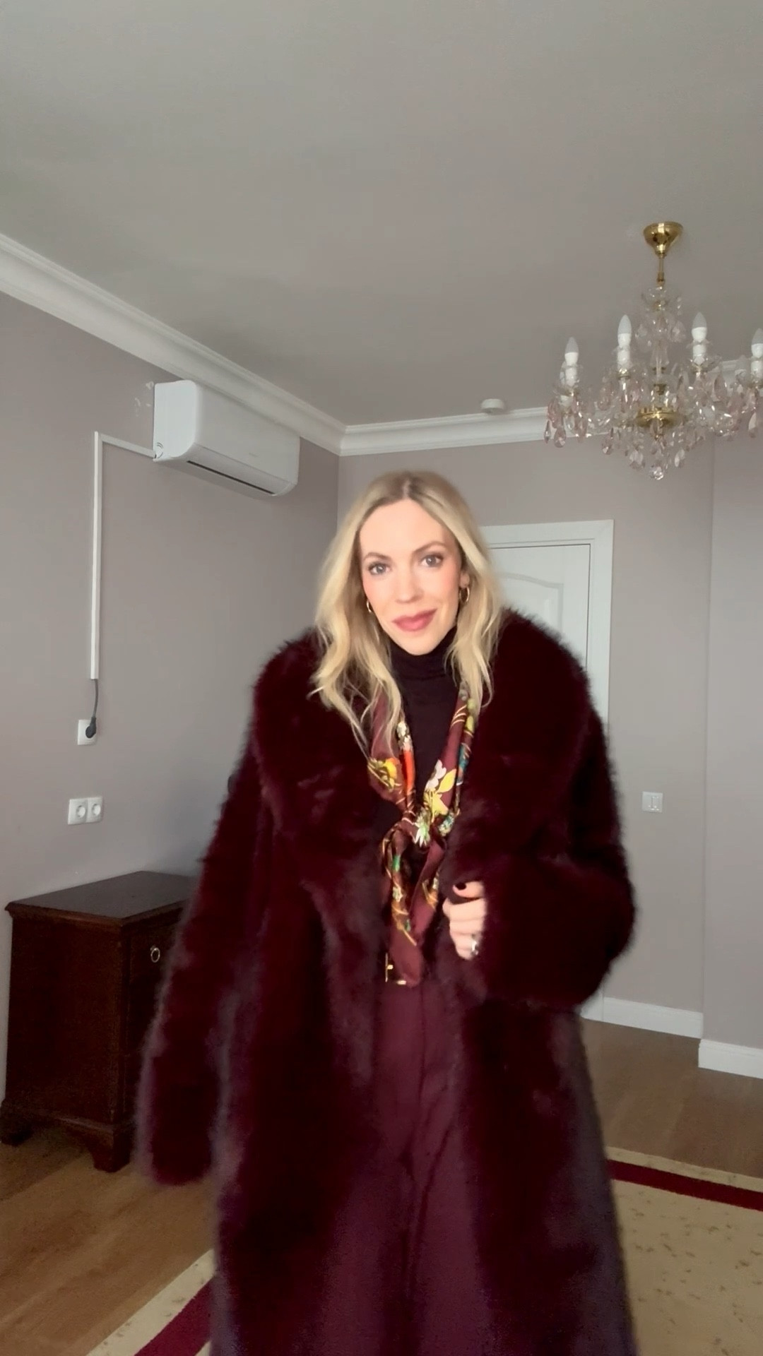 Burgundy fur coat, burgundy red monochrome outfit, Gucci silk scarf, work wear, office look, style over 40

#LTKootd #LTKWorkwear #LTKOver40