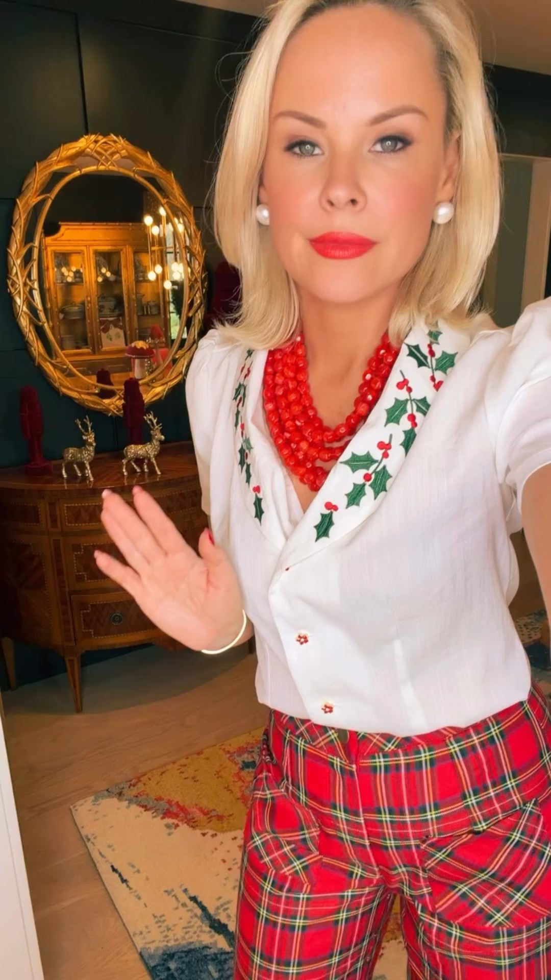 Good news! I’m able to restock this outfit! Order today ❤️ #teggyfrenchholiday