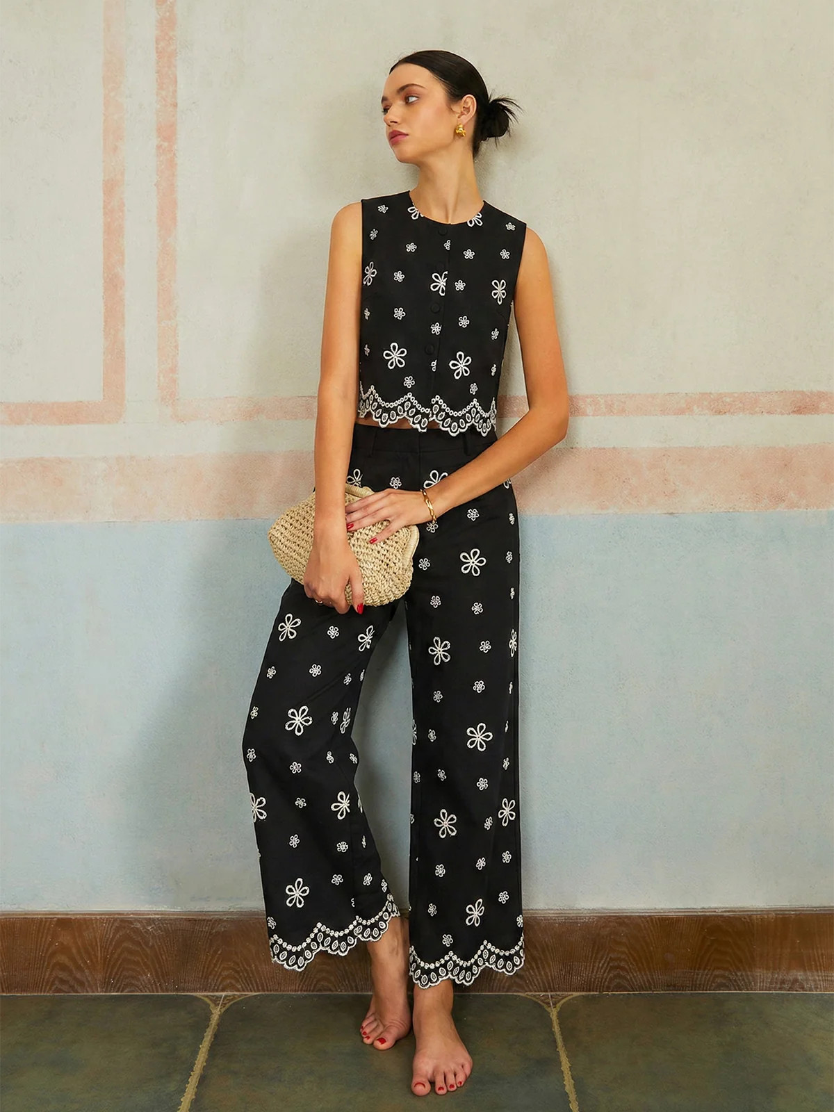 Embroidered Floral Cotton Top & Pants Set | Commense