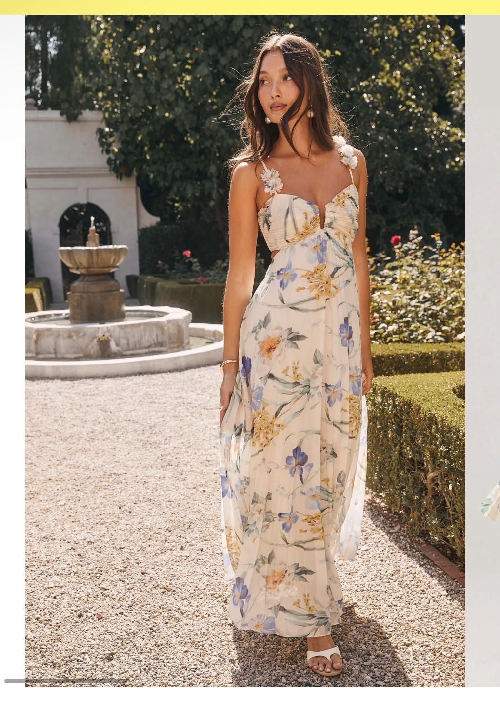 Gorgeous summer maxi dress from ASTR. Perfect for travel, date nights, girls nights 

#italiansummer #butteryellow Italy Italian summer maxi dress butter yellow patterned maxi dress 
