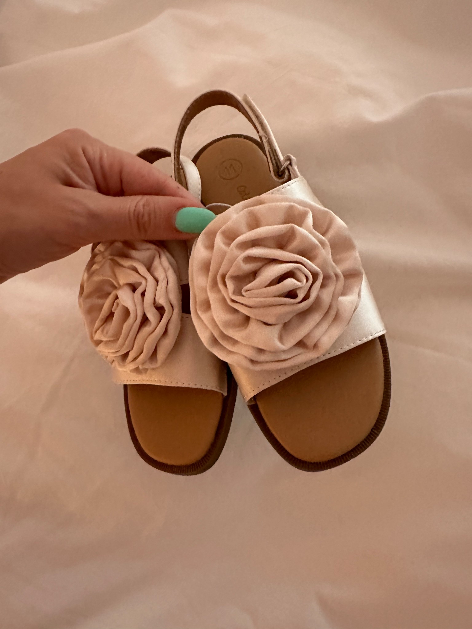 My favorite sandals for girls ♡ such a good price 

#LTKKids #LTKShoeCrush #LTKSaleAlert