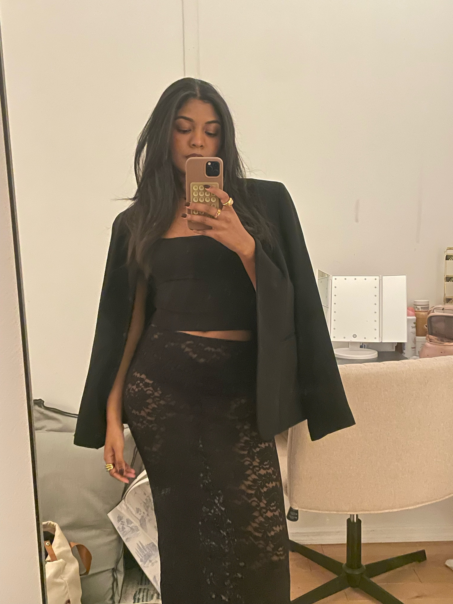All black everything 

#LTKStyleTip #LTKSeasonal