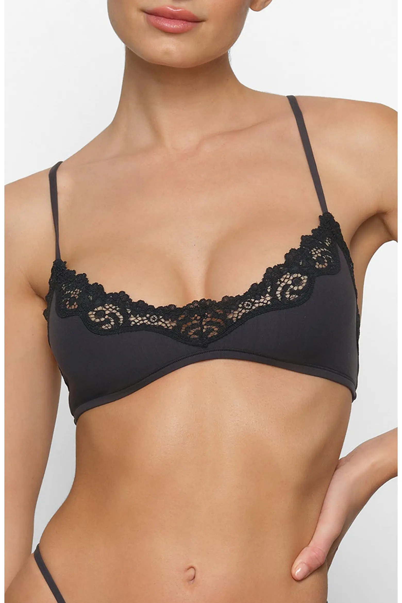 SKIMS Fits Everybody Lace Scoop Bralette (Women) | Nordstrom | Nordstrom