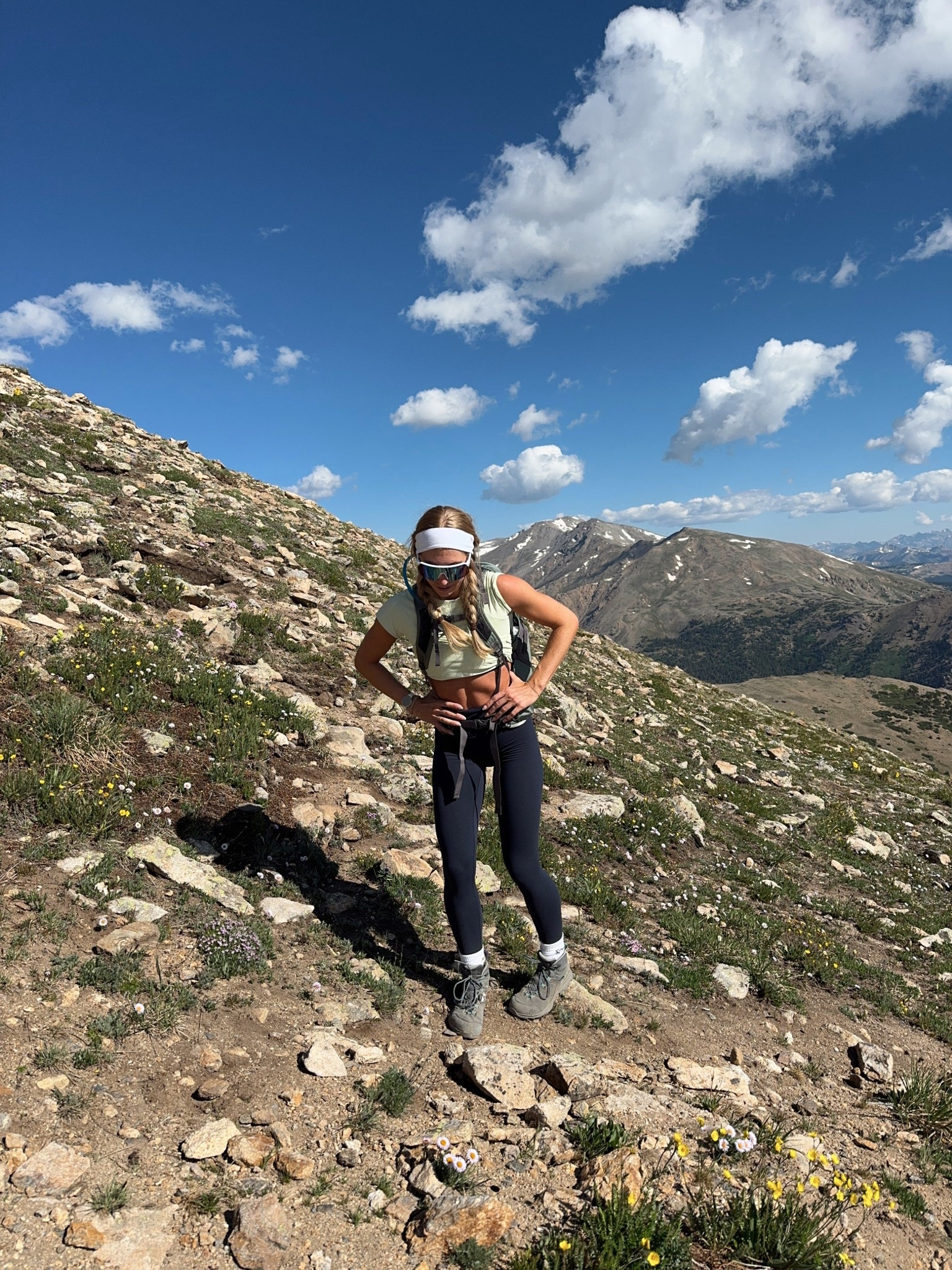 Cute Simple Hiking Fit! #activewear #hikingoutfit #mountains 

#LTKActive
