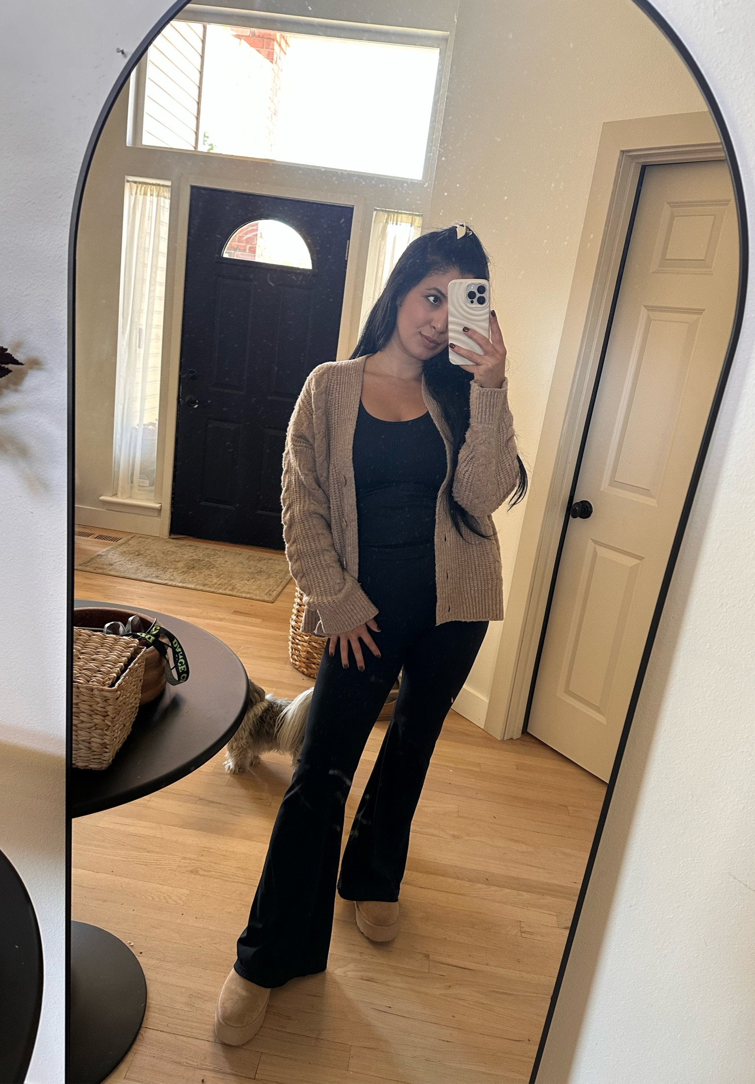 The coziest sweater!! I wear it every morning 😍 fall style cozy outfit, flare leggings, cardigan, 