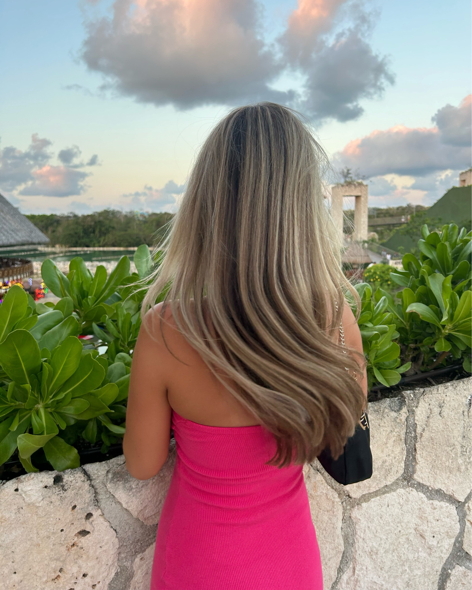 How I keep my hair healthy while bleaching it

•
•
•

My hair has never been this long and healthy and it’s all thanks to these products I’ve been using consistently 💓

#LTKBeauty