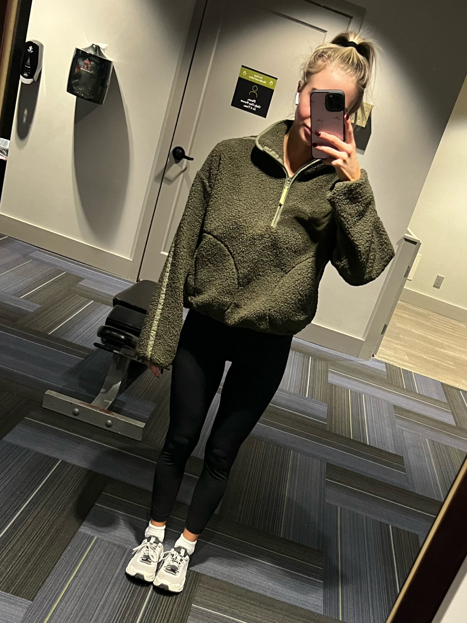 I am obsessed with the fit of this olive Sherpa pullover. They have 3 other colors as well! I am wearing it with my favorite ribbed Lulu Lemon leggings  

#LTKsalealert #LTKSeasonal #LTKstyletip