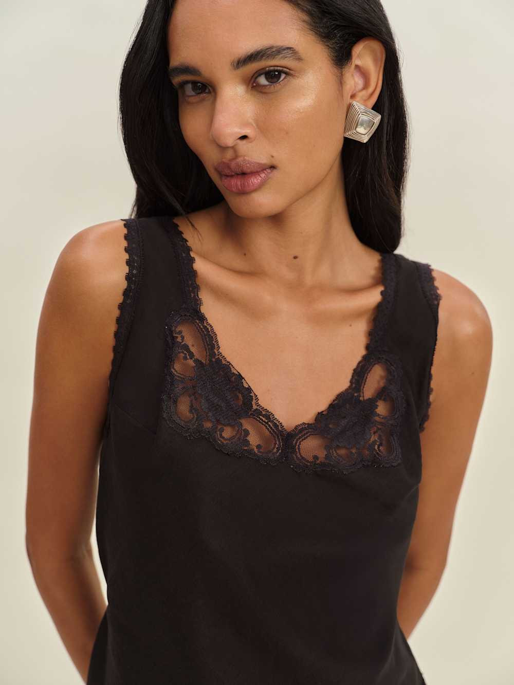 Lilu Top | Reformation (Global)