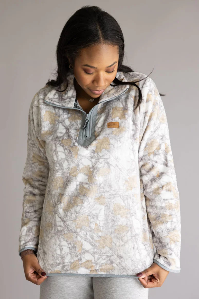 Simply Southern ¼ Zip Fleece Pullover for Women in White Camo | Glik's