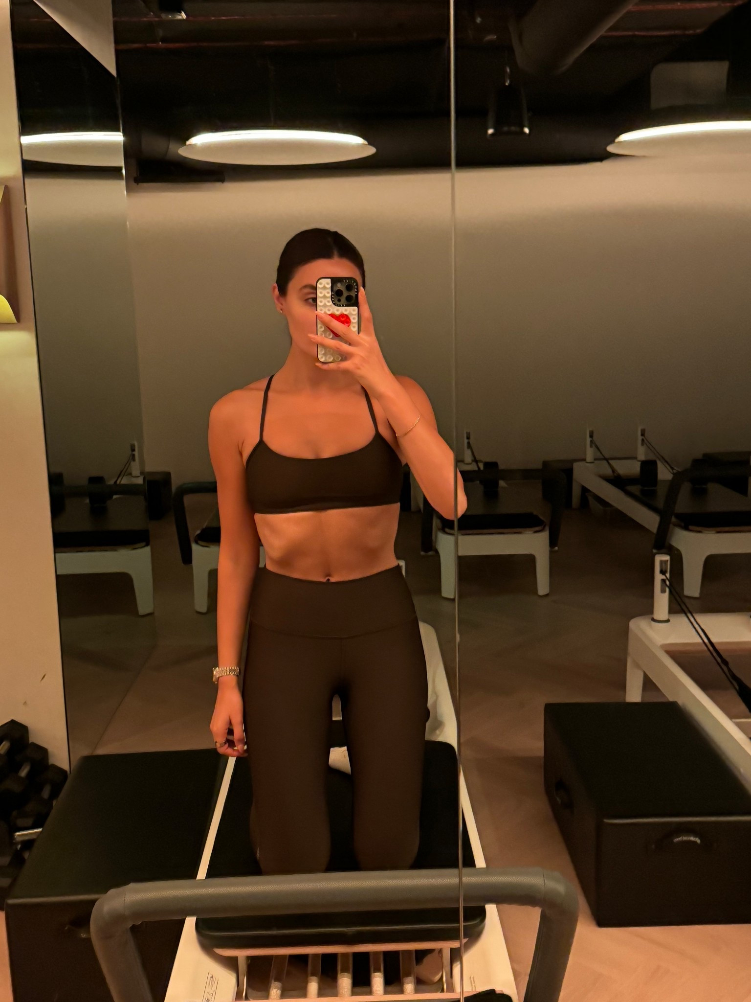 The cutest espresso workout set! I’m wearing a S top and M bottom #activewear 