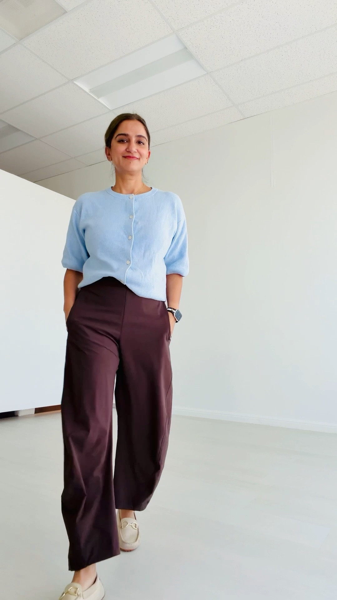 Obsessed with my #ruti On the Loose Work pants. Comfortable to travel and chase around toddlers during my photography sessions. Love it so much that had to get it another color- chocolate brown. I wear a size 6

#LTKWorkwear #LTKdayinmylife #LTKTravel
