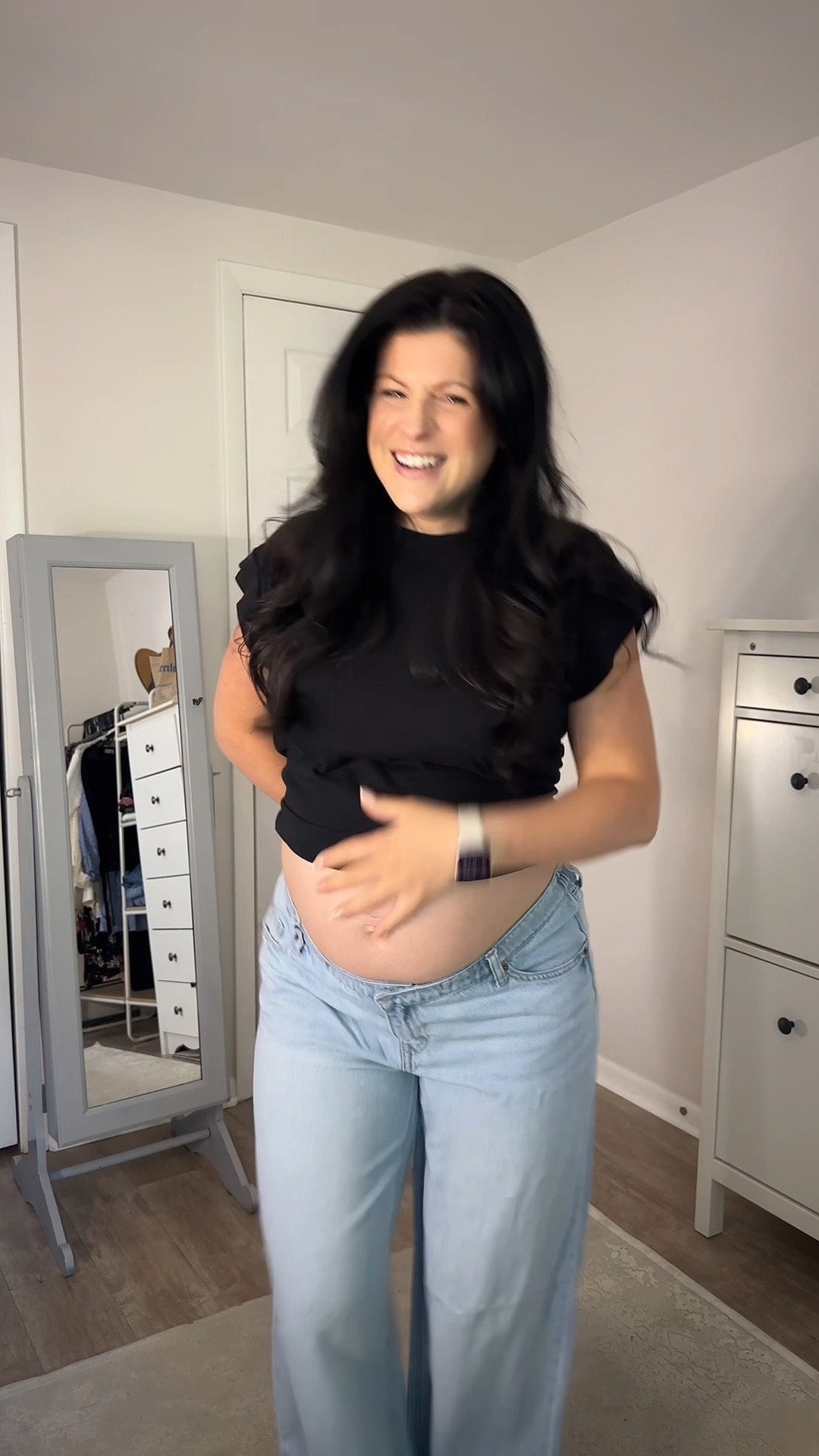 These are the best maternity jeans I’ve tried! #maternityjeans 