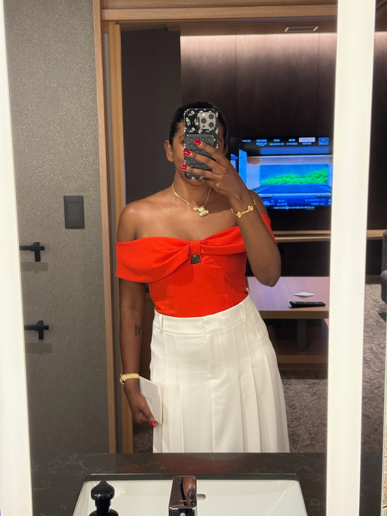 Dinner fit ❣️

#LTKSeasonal #LTKTravel #LTKStyleTip