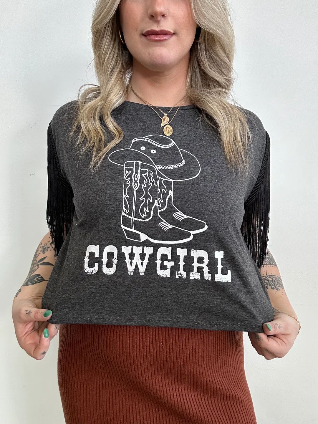 Cowgirl Fringe Graphic Tee | Willow Boutique