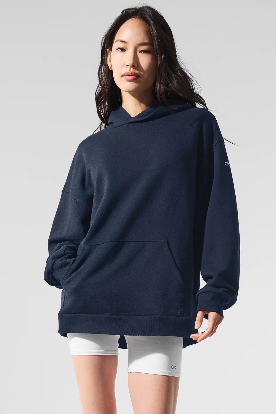 Accolade Hoodie | Alo Yoga (US)