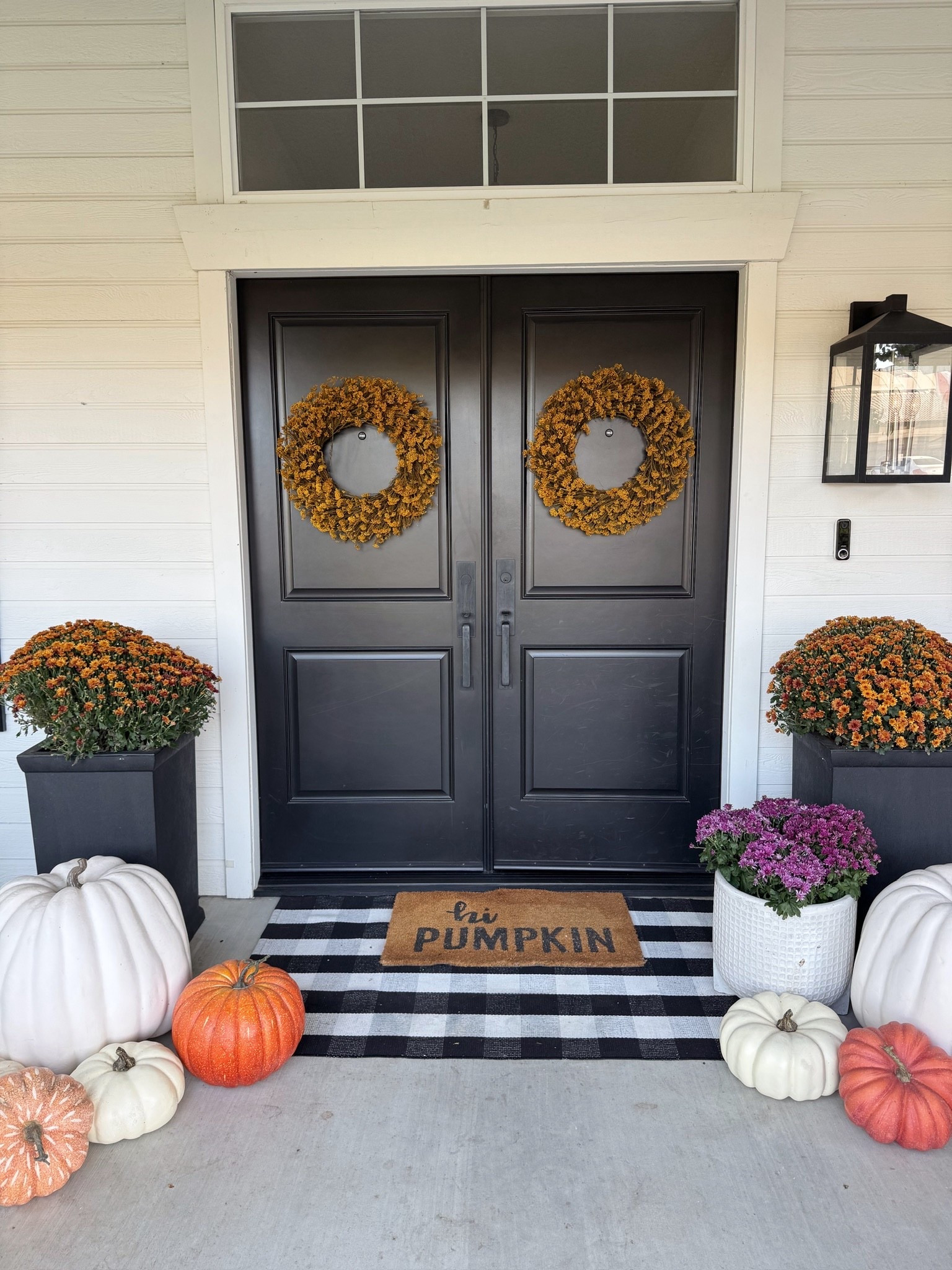 Fall Front Porch Decorations🍂🎃 // some of my original items are out of stock, linked similar!

I am in love with my front porch decor this season! 

home, home decor, home finds, front porch, front porch decor, front porch finds, fall, fall home, fall home styling, Britt Horton, mom of 3, California

#LTKFindsUnder100 #LTKFindsUnder50 #LTKHome
