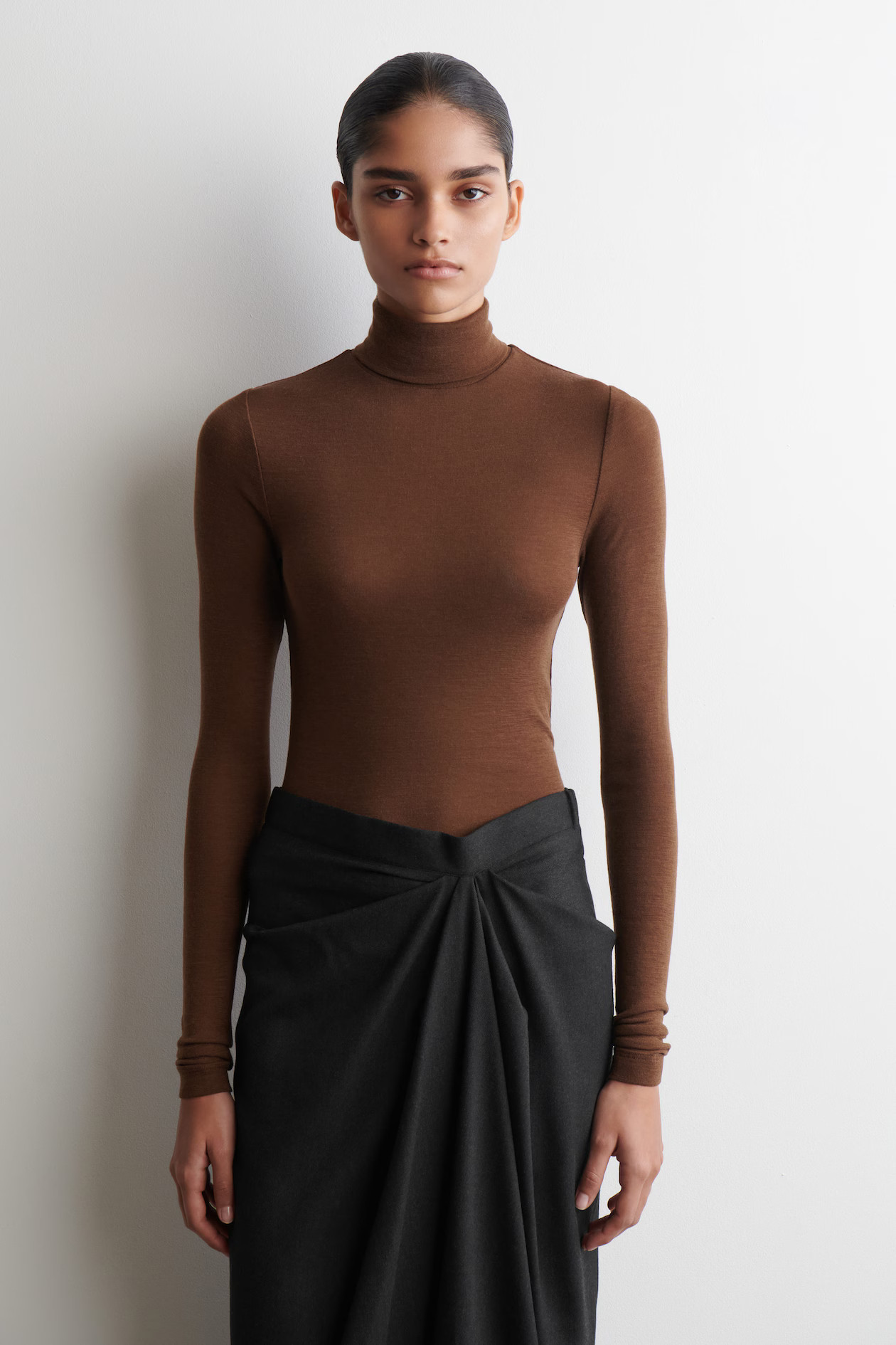 MERINO WOOL HIGH-NECK TOP - BROWN | COS GB | COS UK