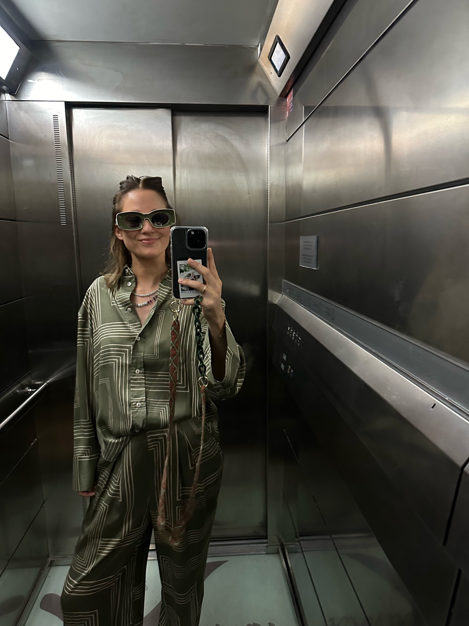 Not Toteme… But LOOKY LIKES IT! 🫒
#Dupe 

#LTKuk #LTKeurope #LTKstyletip