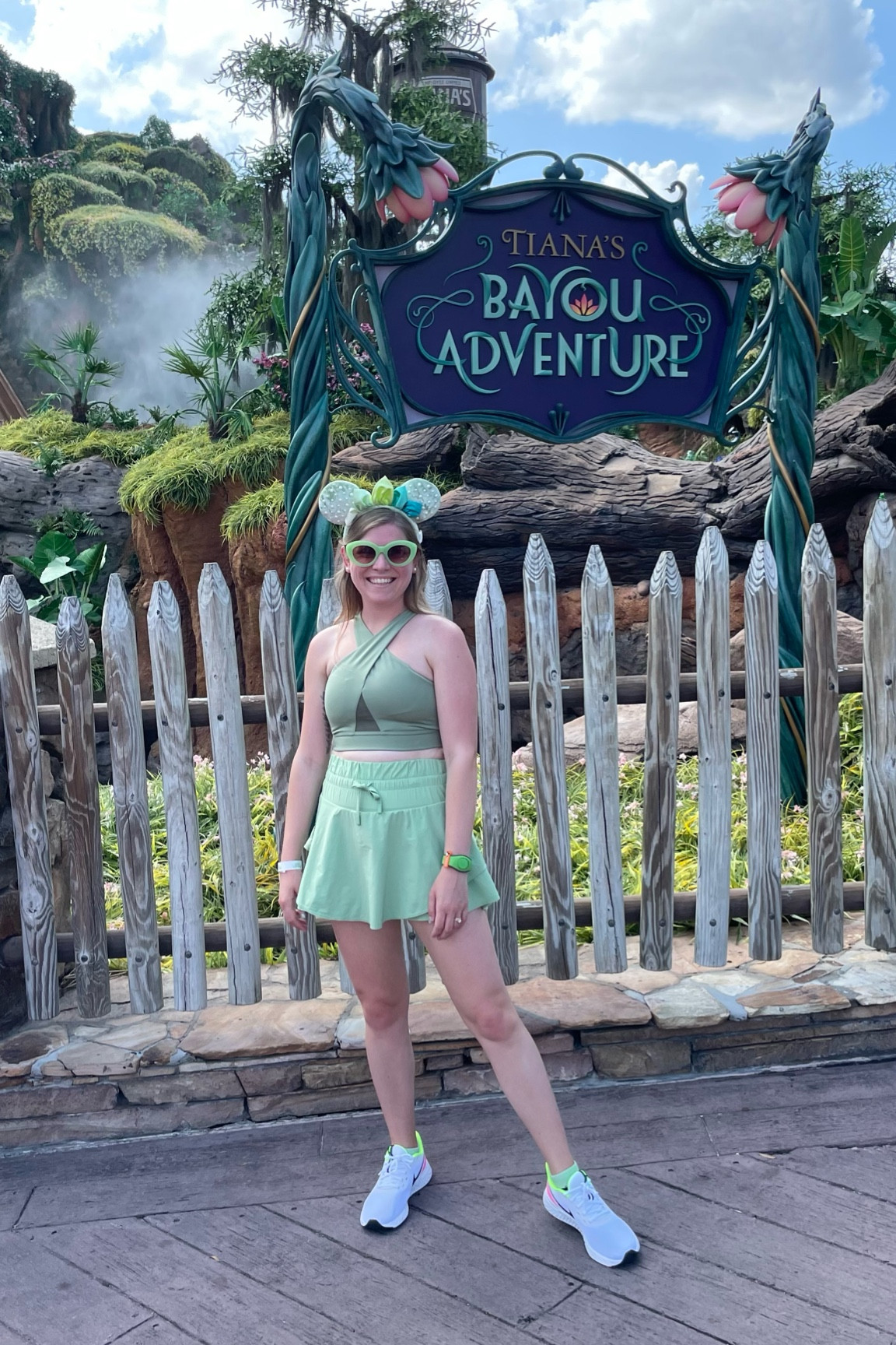 Princess Tiana or Tinker Bell disneybound outfit. Green sports bra and skort  