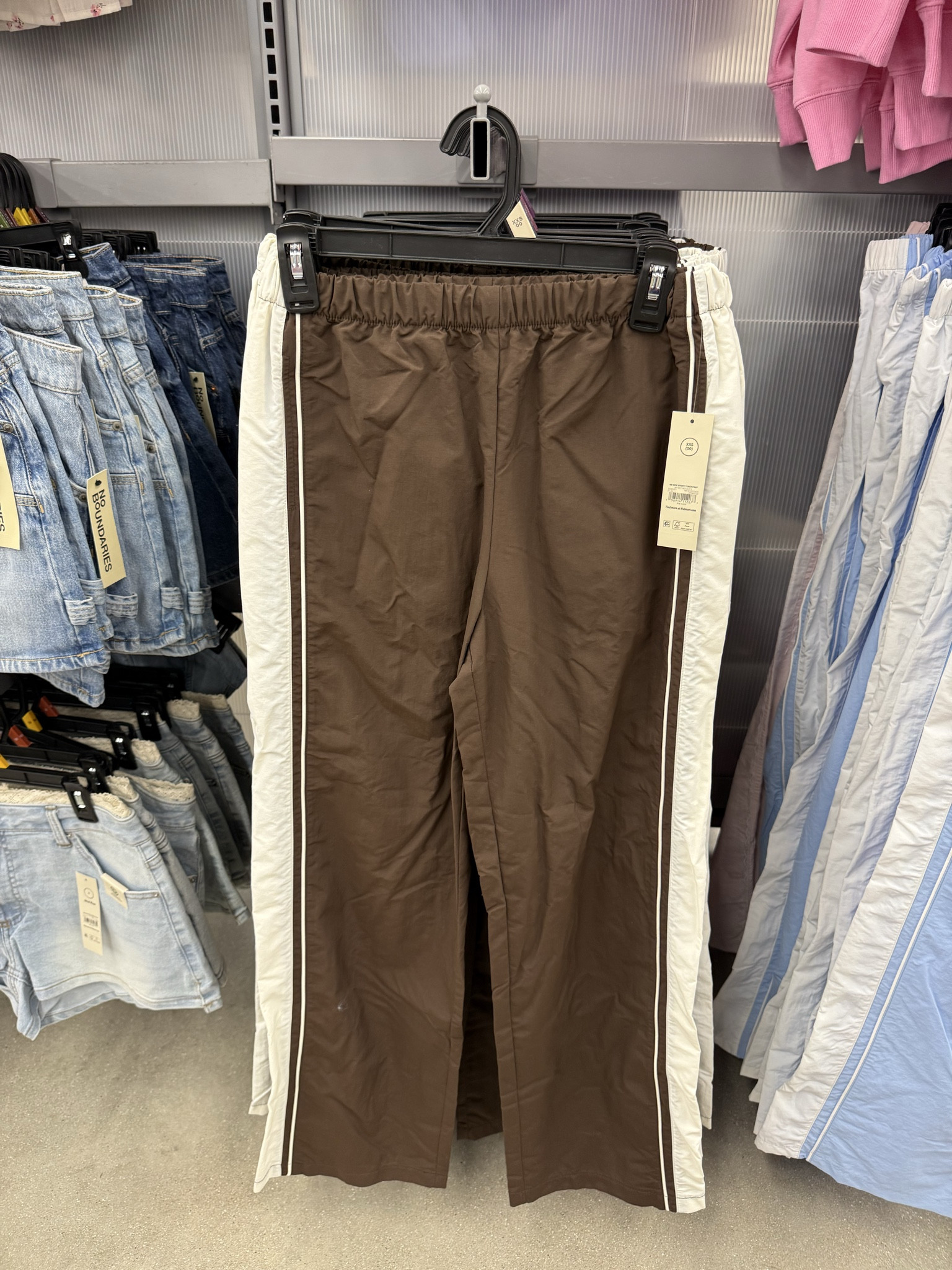 Walmart 
Walmart fashion 
Sweatshirts 
Sweatpants 
Casual mom outfits 
New arrivals 
Dress 
Skirt 
Blazer 