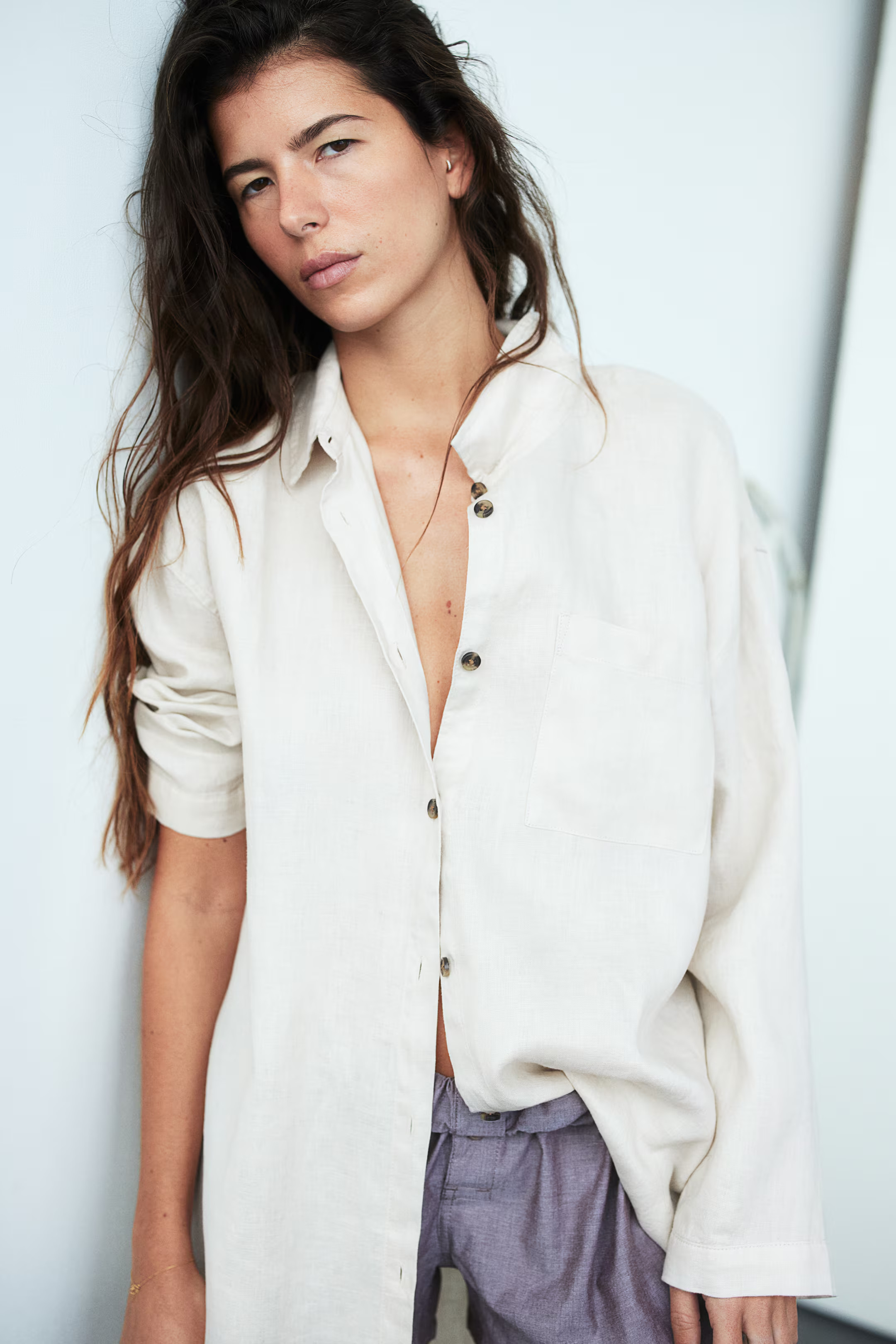 Washed linen nightshirt - Long sleeve - Short - Light beige - Ladies | H&M GB | H&M (UK, MY, IN, SG, PH, TW, HK)