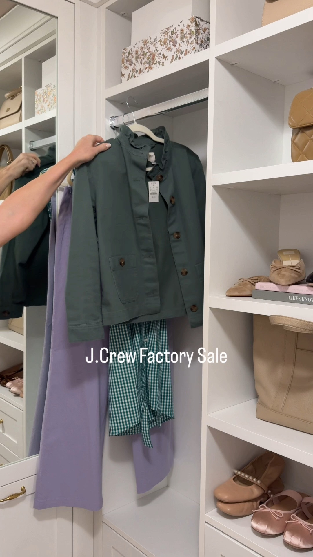 Get 50% off site wide at J.Crew Factory this weekend!

Labor Day weekend sales // fall workwear // teacher outfits // affordable business casual //

#LTKSaleAlert