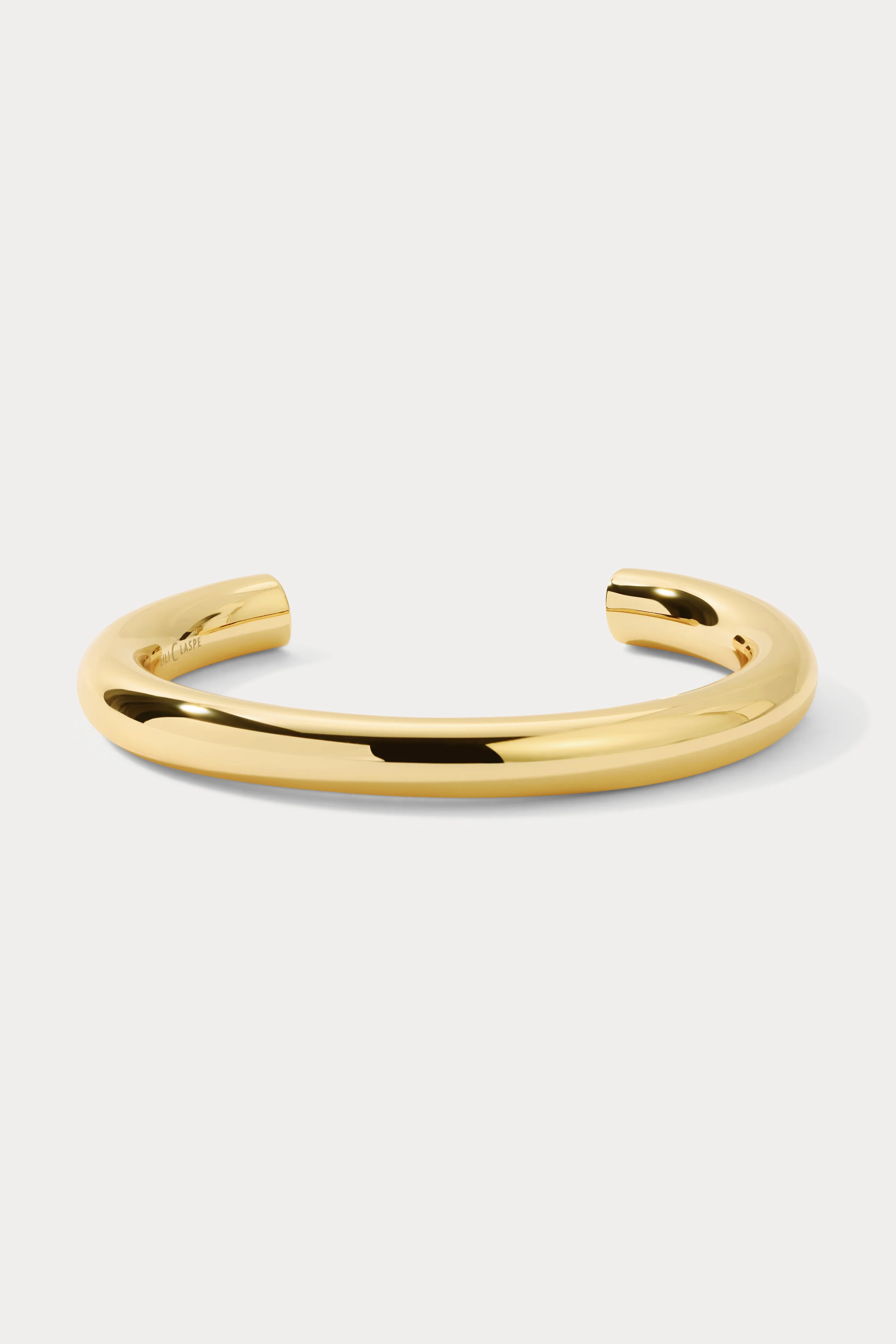 Small Sloane Hollow Cuff Bracelet | Lili Claspe