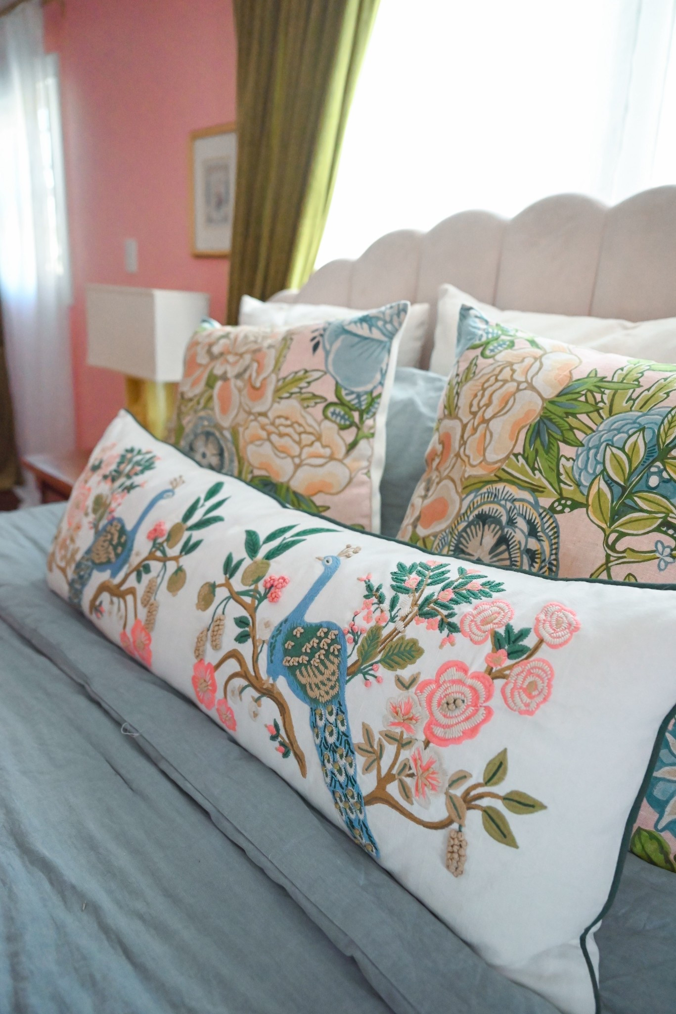 Bedroom Throw Pillows 🩷🩵💚

#LTKFindsUnder100 #LTKHome