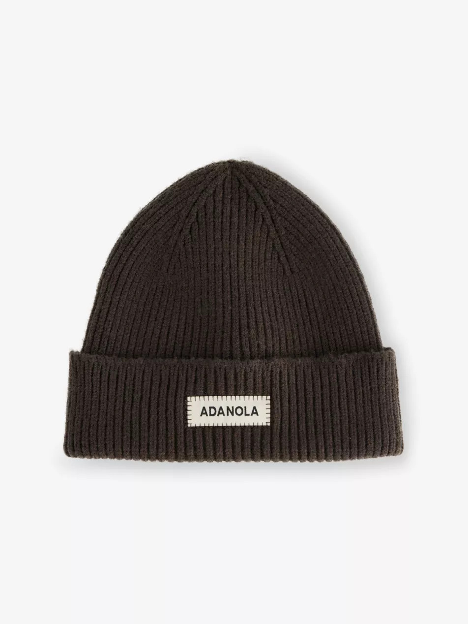 Brand-Patch Ribbed Knitted Beanie | Selfridges