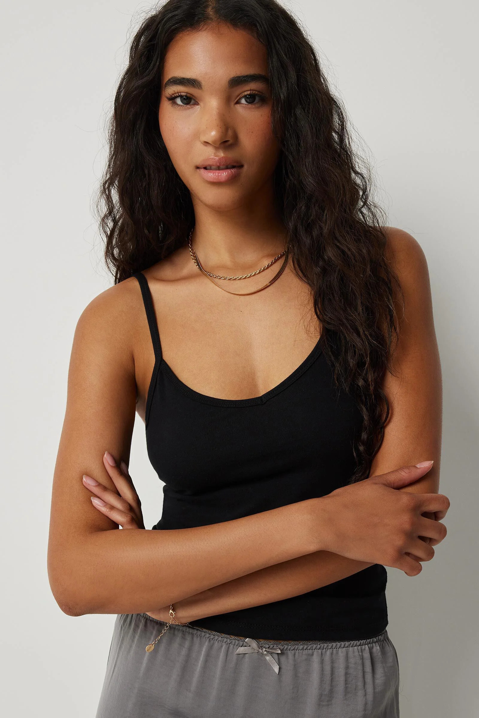 Basic Crop Ribbed Tank Top | Ardene