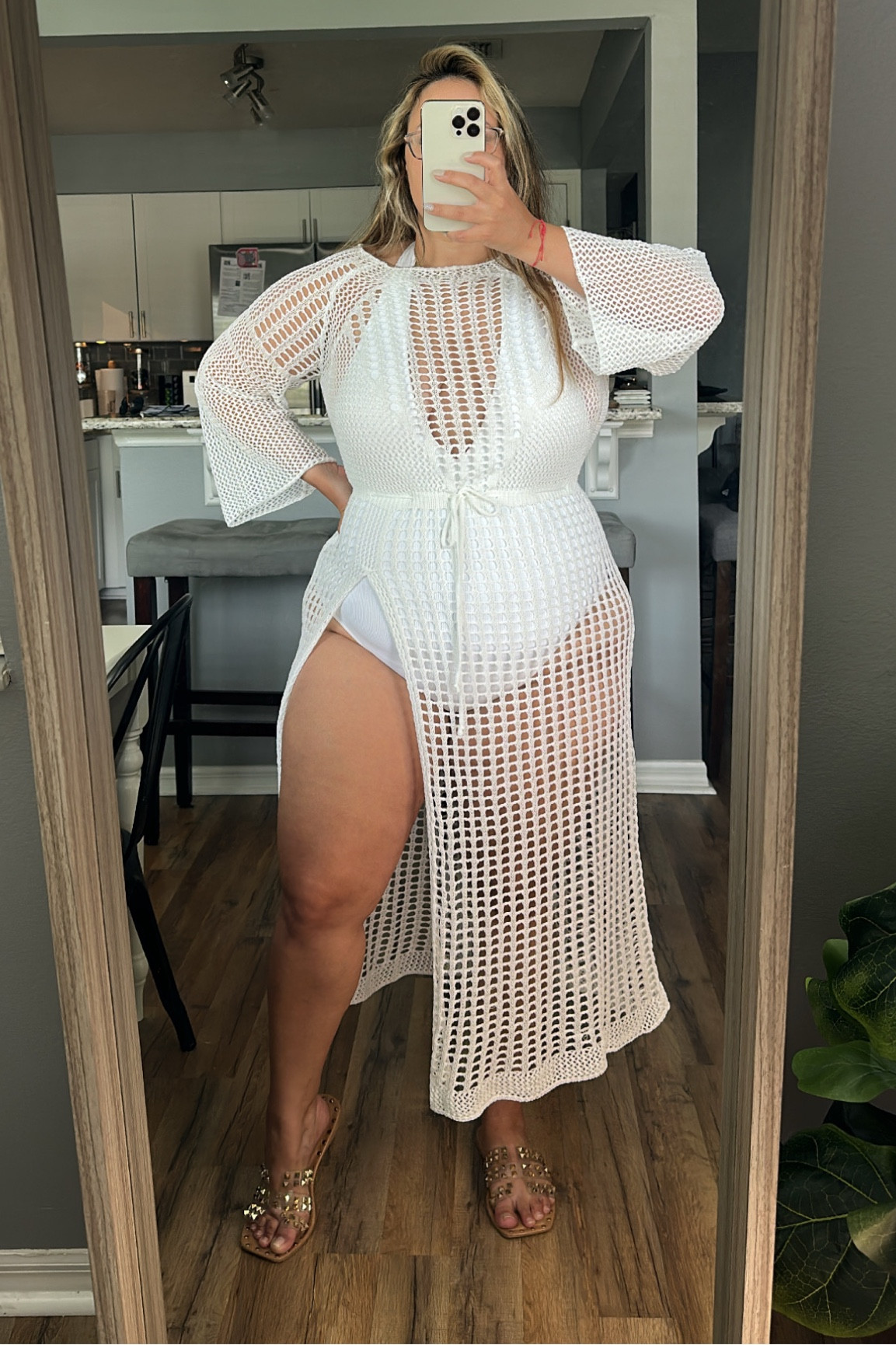 It’s cover up season! This one ties at the waist cinching you IN! Love the color and length. Beach wear, resort wear, pool wear, lounge wear. Added more options because these are so hot! 🔥🔥🔥
The swimsuit is old from aerie.

Wearing 1XL

I’m 5’4, size 14

#LTKcurves #LTKstyletip #LTKswim