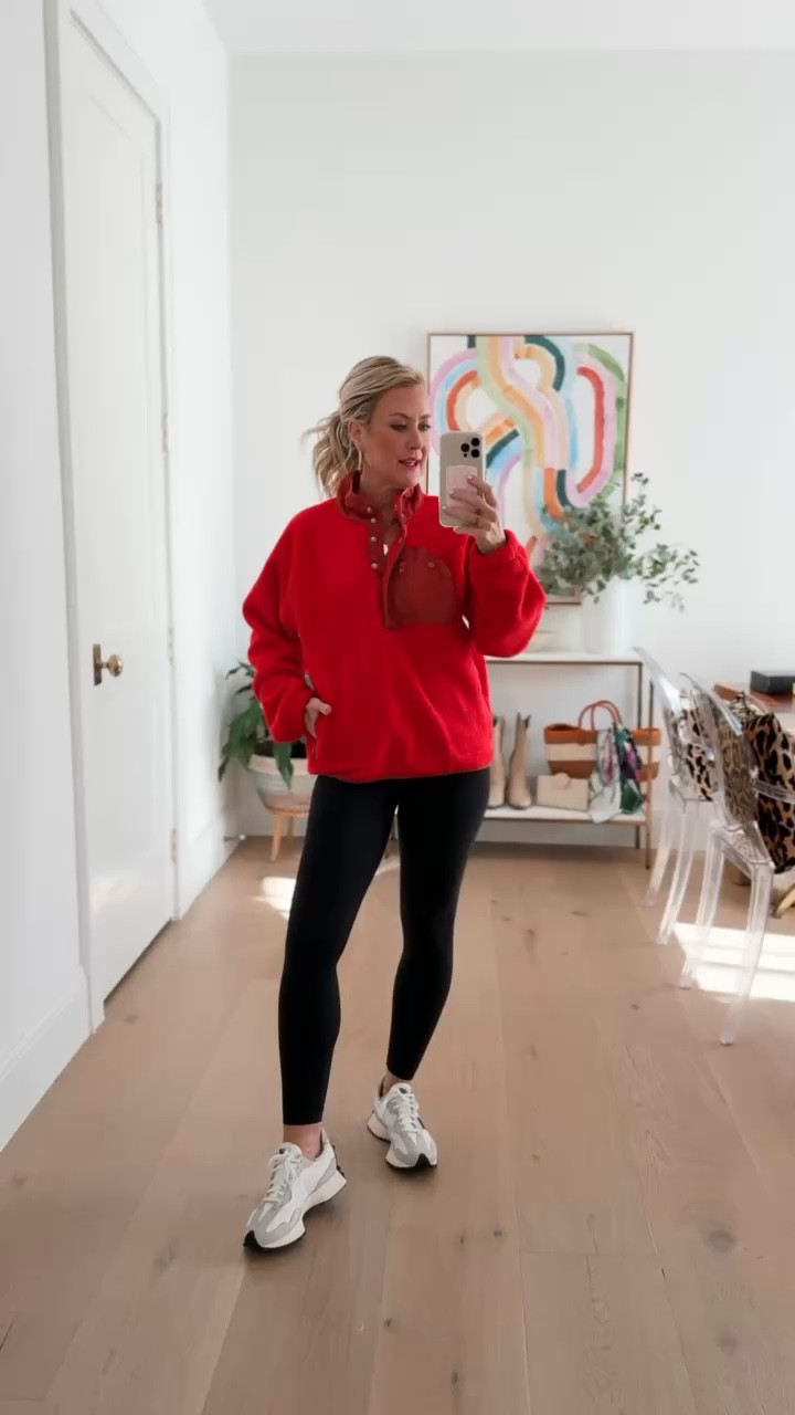 Amazon Fashion Finds | Hi Sugarplum! #sugarplumstyle #amazonhaul

Size small pullover, size XS leggings 

#LTKHoliday #LTKSeasonal #LTKOver40