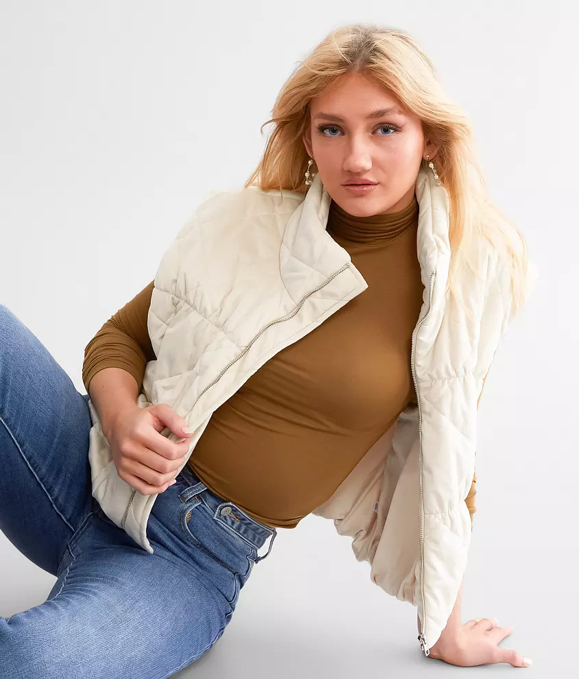 Velvet Puffer Vest | Buckle