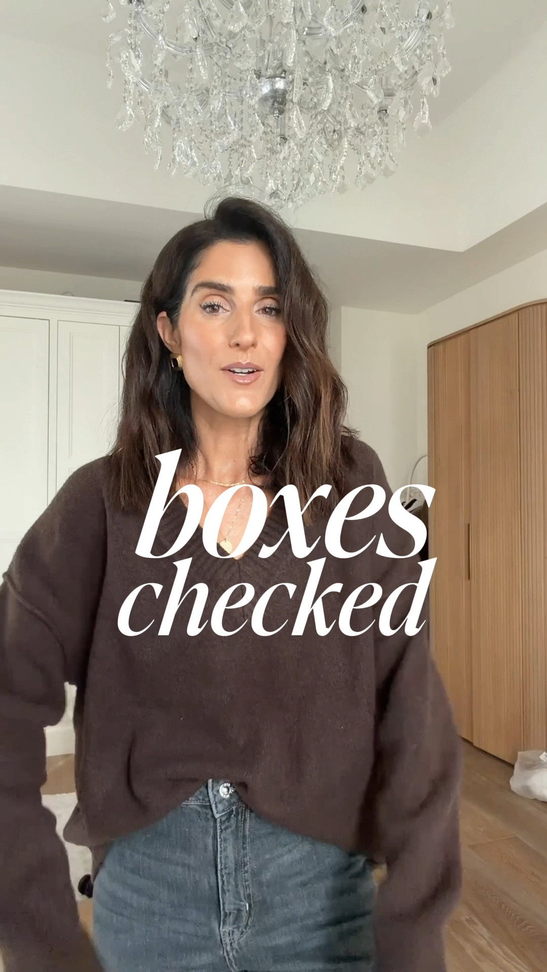  I’m just shy of 5-7” wearing the size small and love the oversized fit. I sized down one in my sweatpant jeans  #stylinbyaylin #aylin #jacket #sweater #nordstrom #sale  