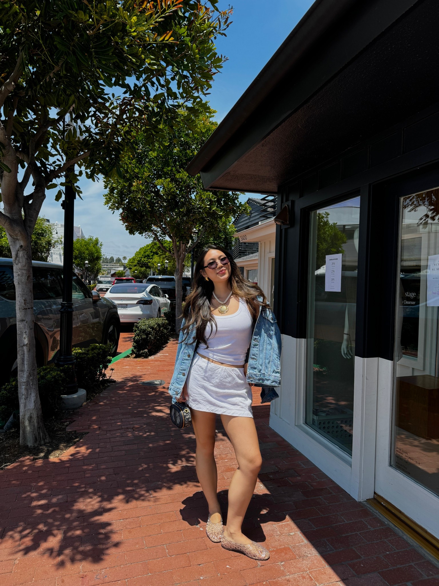 tank & necklace are zara! wearing M in the skirt!