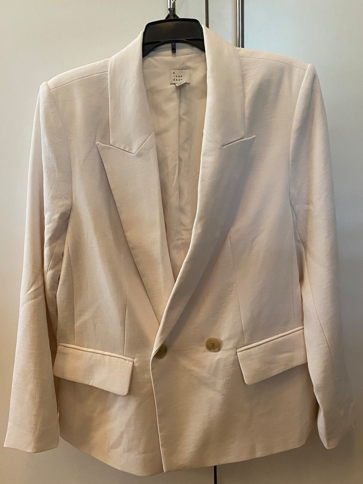 Spring blazer, church, workwear, work wear, ivory blazer, target style

#LTKSaleAlert #LTKFindsUnder50 #LTKWorkwear