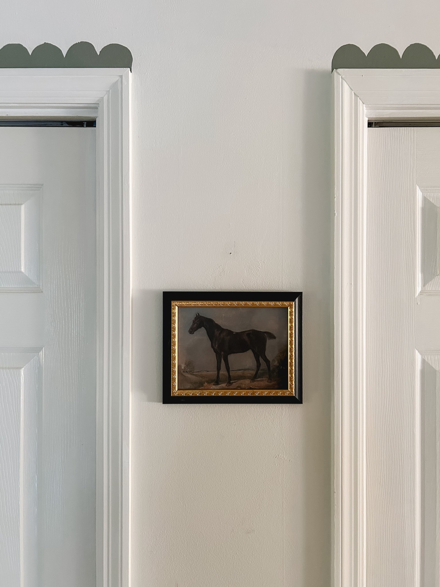 Why yes, I will be hopping right on that #horsedecor trend. 🐎

#LTKFindsUnder50 #LTKStyleTip #LTKHome
